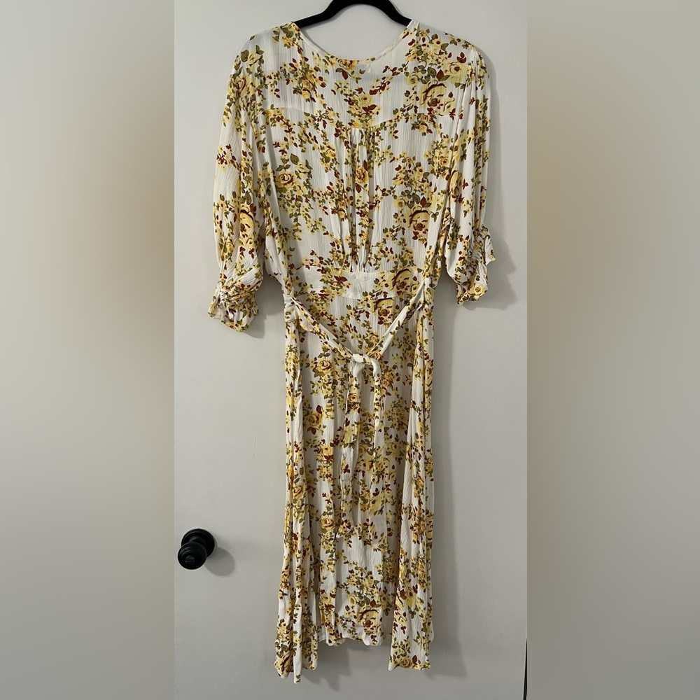 Faithfull The Brand Floral Rafa Midi Dress - Picture 9 of 10